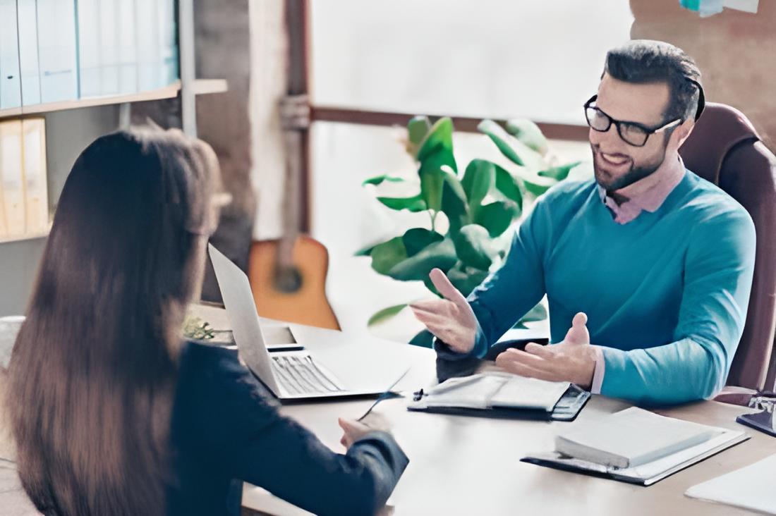 Asisten Manager di Perusahaan